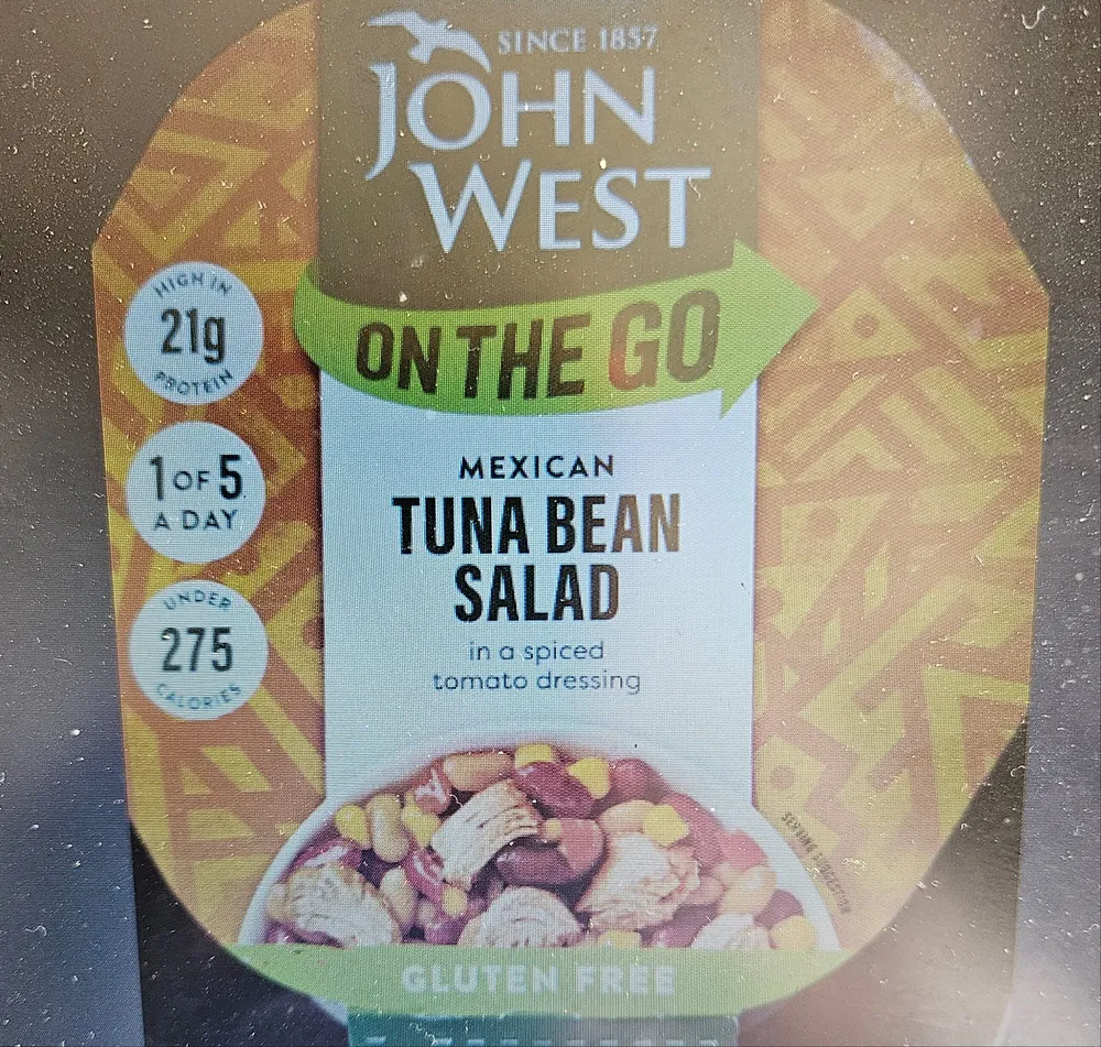Tuna bean salad