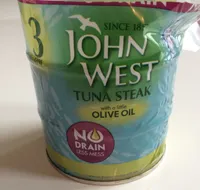 Tuna steak with a little olive oil