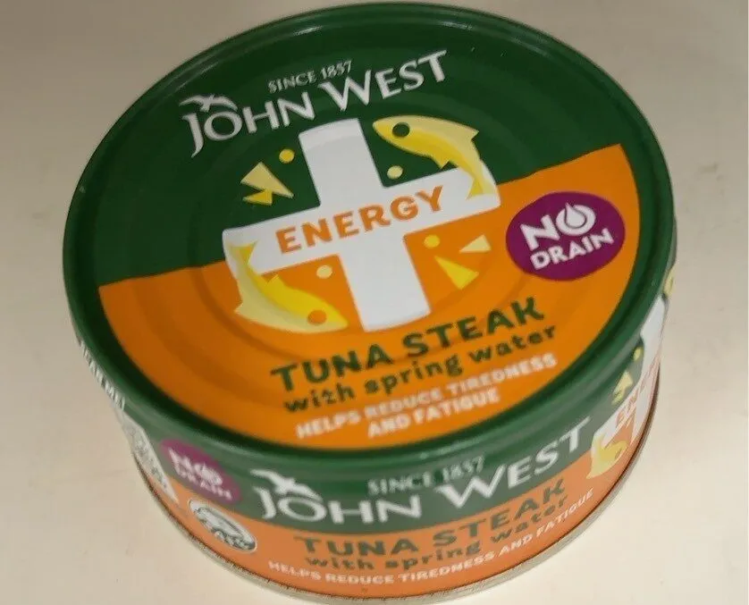 Tuna Steak with spring water
