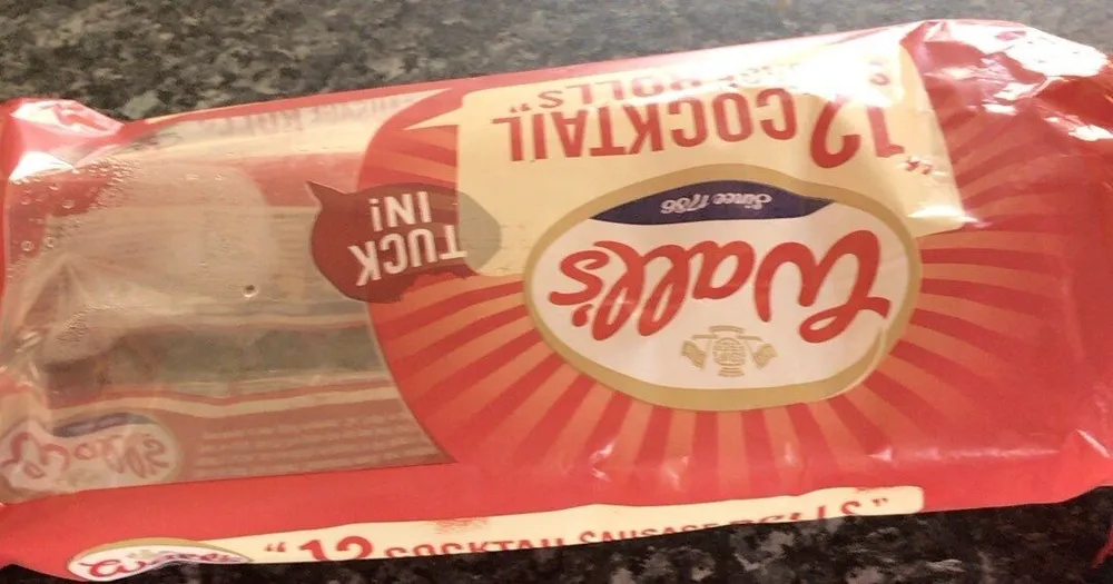 12 Cocktail Sausage Rolls