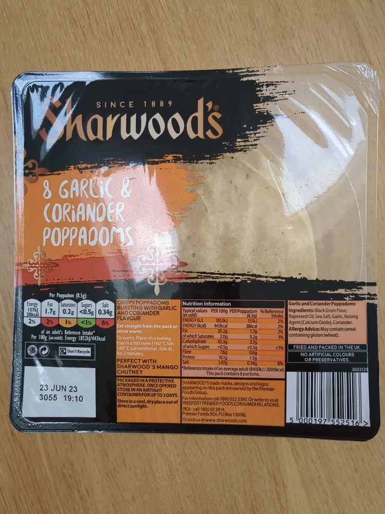 8 Garlic & Coriander Poppadoms