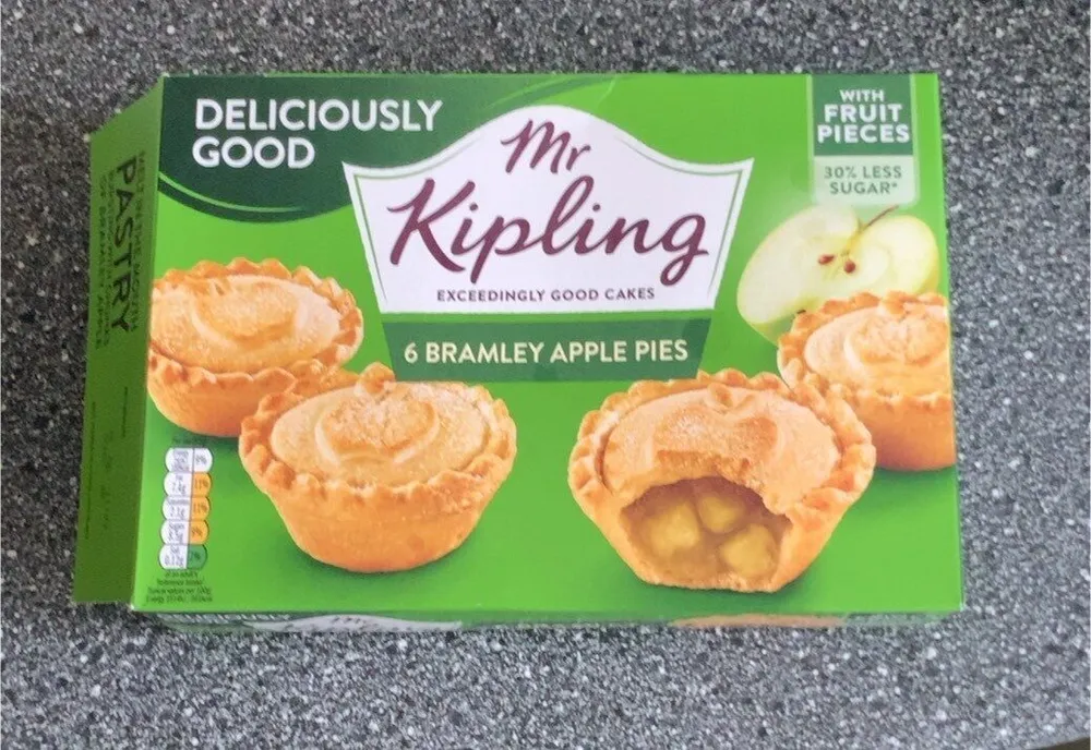 Mr Kipling EXCEEDINGLY GOOD CAKES DELICIOUS & LIGH
