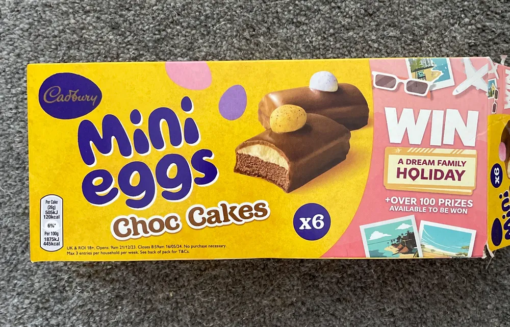 mini eggs choc cakes