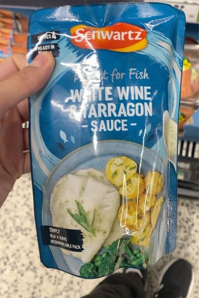White wine and tarragon sauce