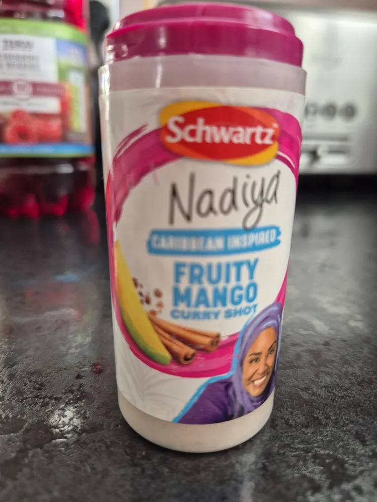 Fruity Msngo Curry Shot
