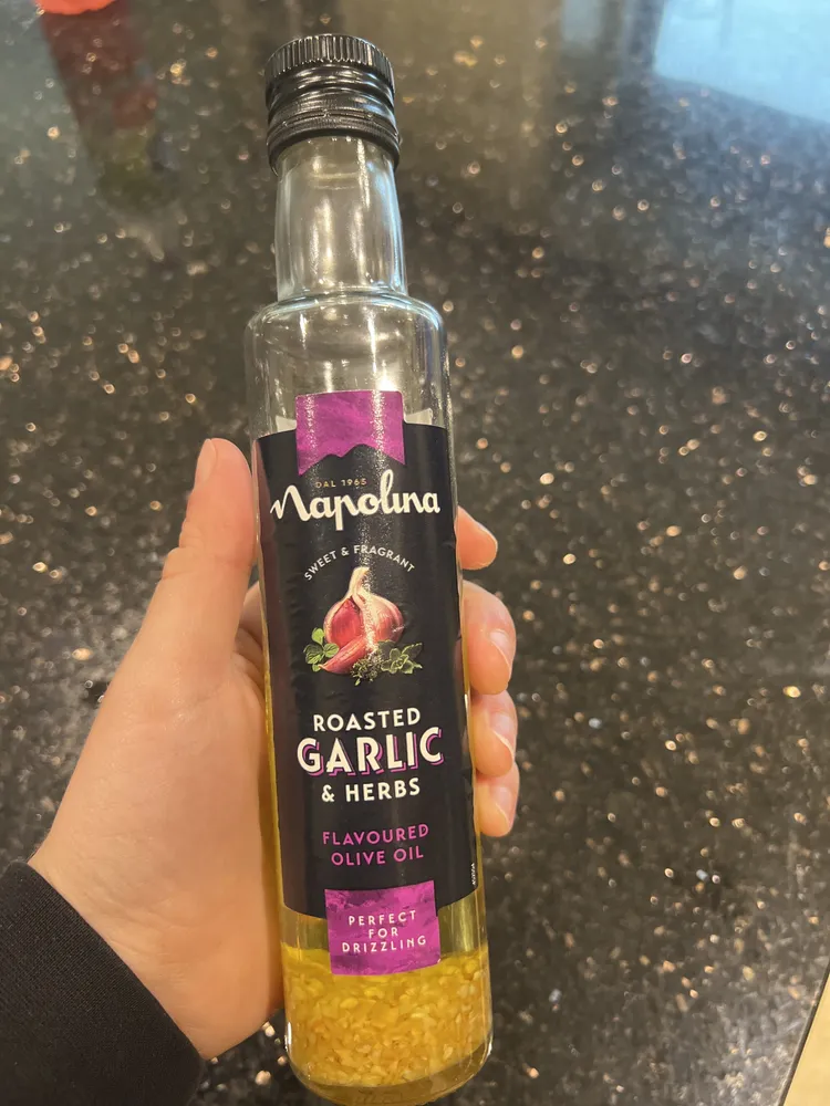 Napolina Roasted Garlic & Herbs Flavoured Olive Oil