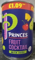 Fruit cocktail with juice