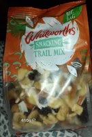 Snacking trail mix