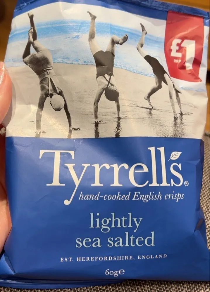 Hand-cooked English Crisps Lightly Sea Salted