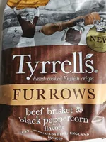 Tyrells - Bramburky s příchutí hovězího hrudi a černého pepře