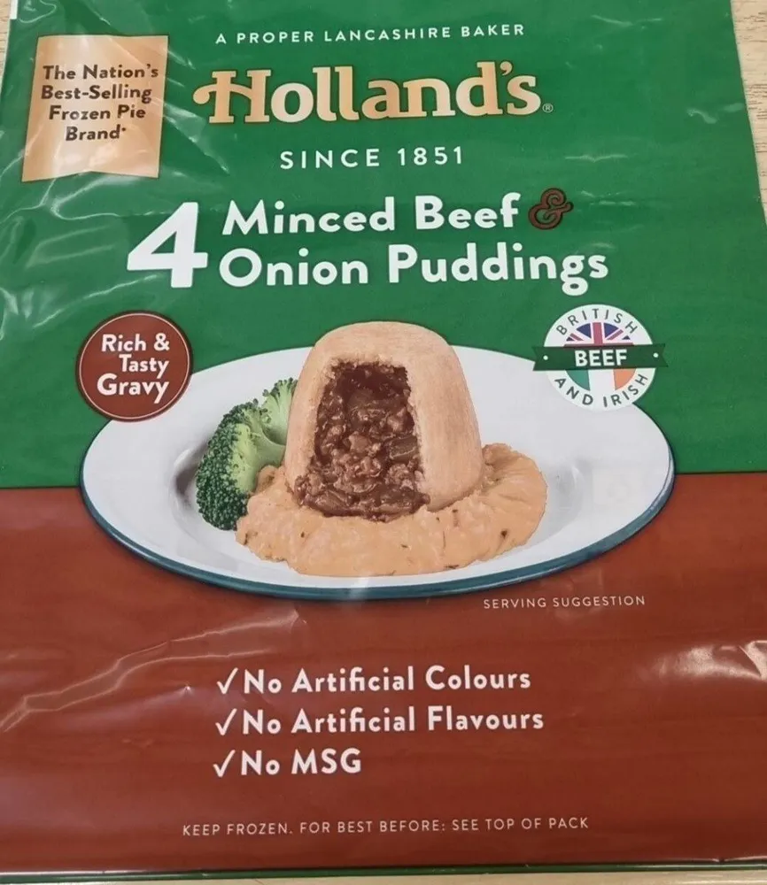 Minced beef and onion puddings