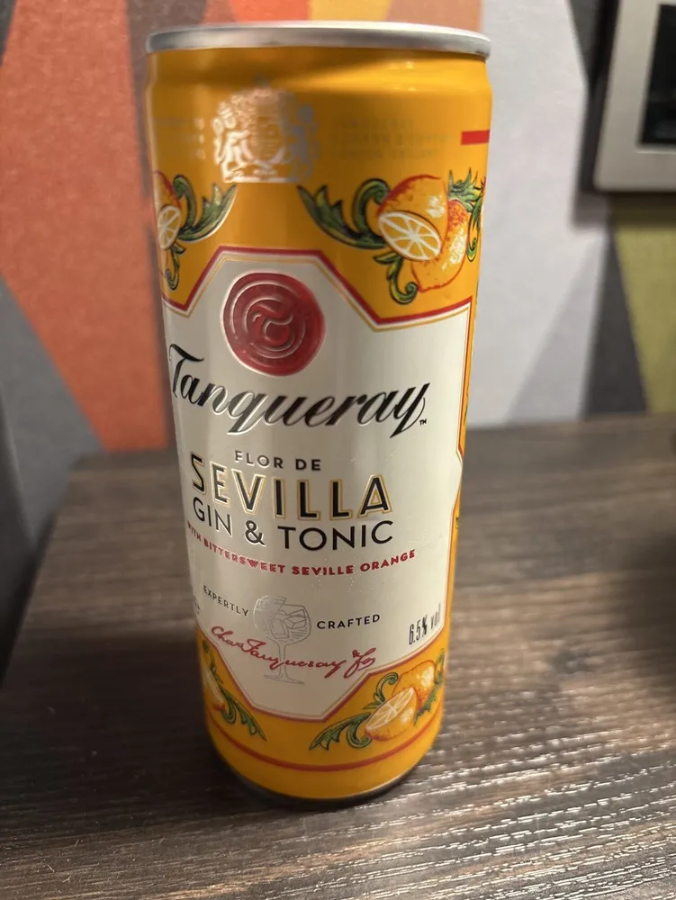 Flor De Sevilla Gin & Tonic