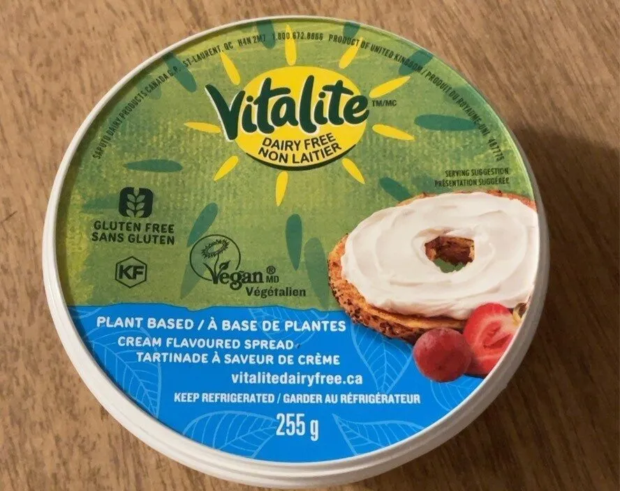 Plant based cream flavoured spread