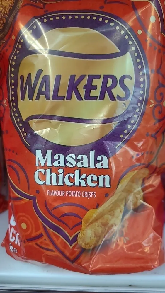 WALKERS Masala Chicken FLAVOUR POTATO CRISPS CR ig