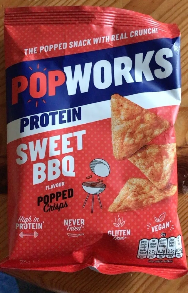 Sweet BBQ flavour popped crisps
