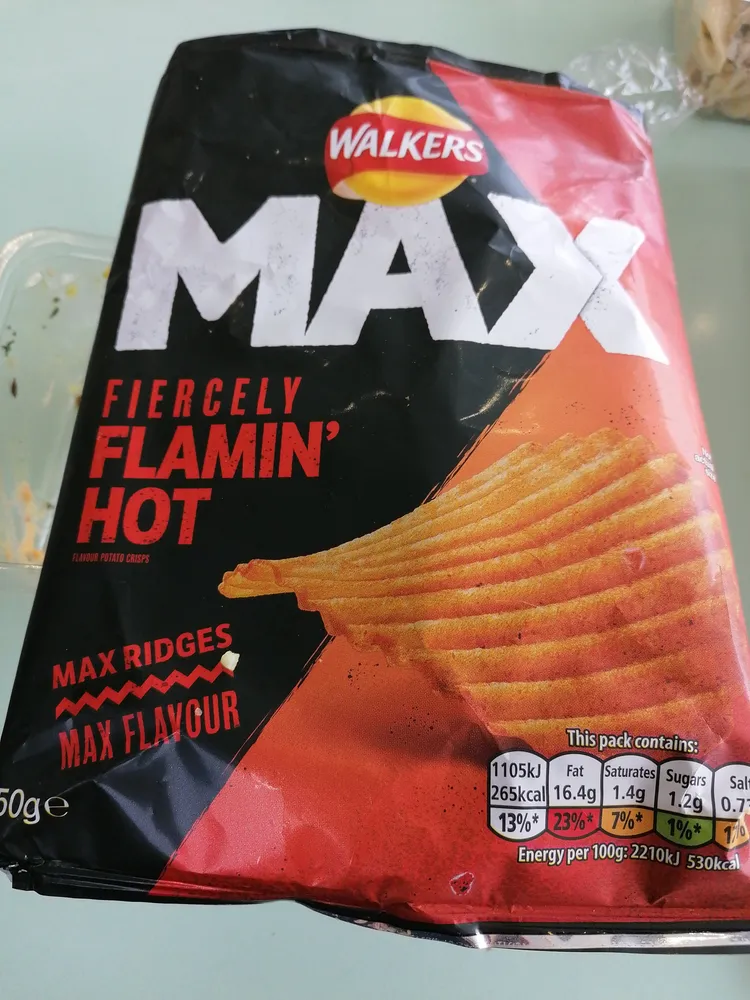 Max Flamin' Hot Crisps