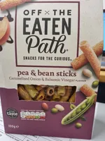 pea & bean sticks, caramelized onion and balsamic vinegar flavour