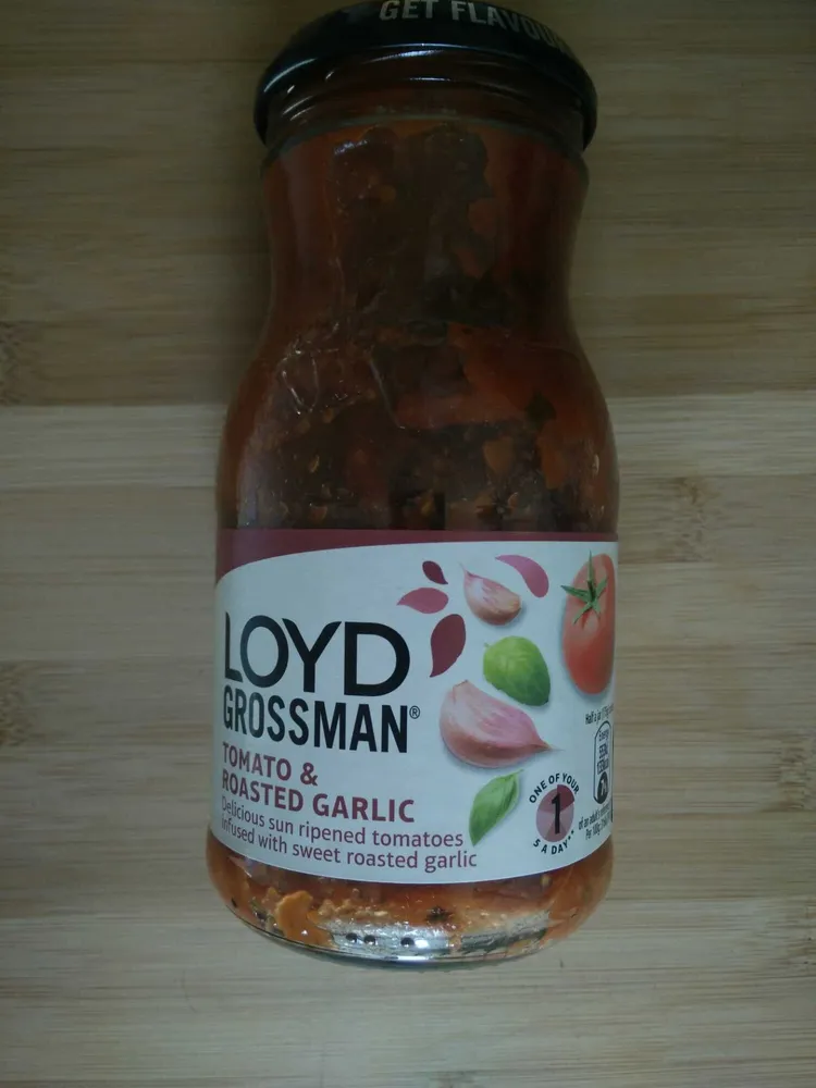 Tomato Roasted Garlic Pasta Sauce