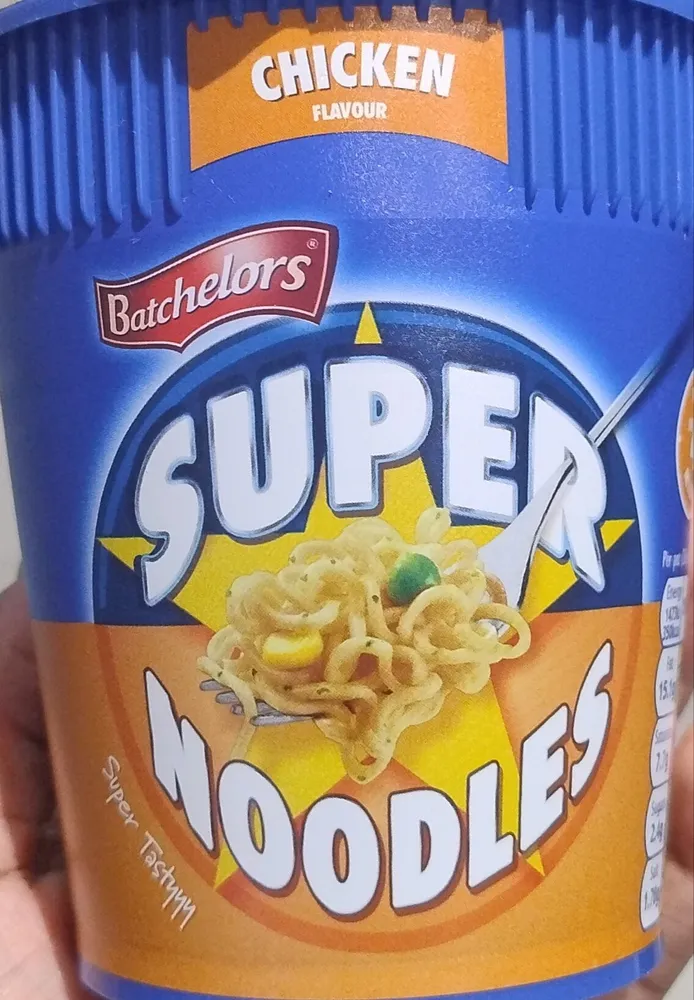 SUPER NOODLES CHICKEN FLAVOUR