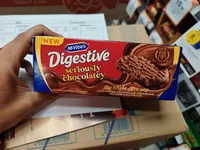 DIGESTIVE SERIOUSLY CHOCOLATEY BISCUITS MCVITIE'S