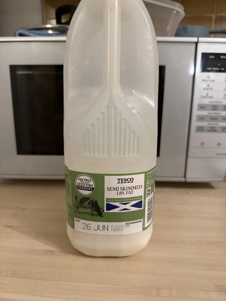 SEMI SKIMMED MILK
