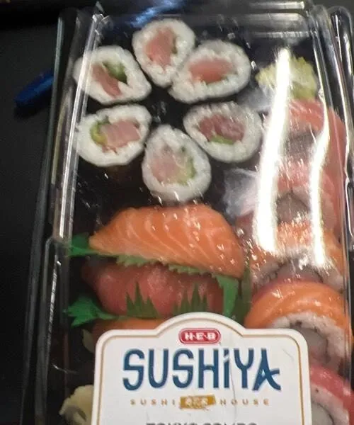 Tokyo combo Sushi