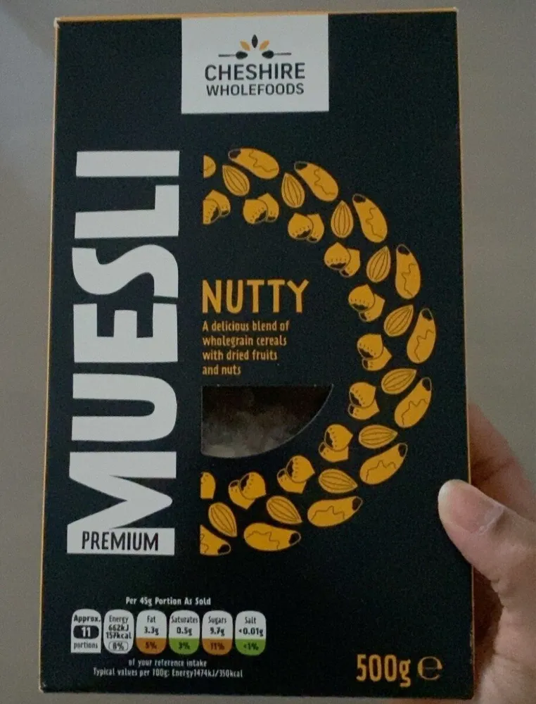 Muesli nutty