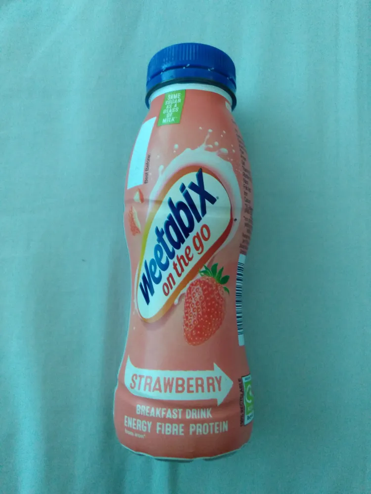 Strawberry breakfast drink