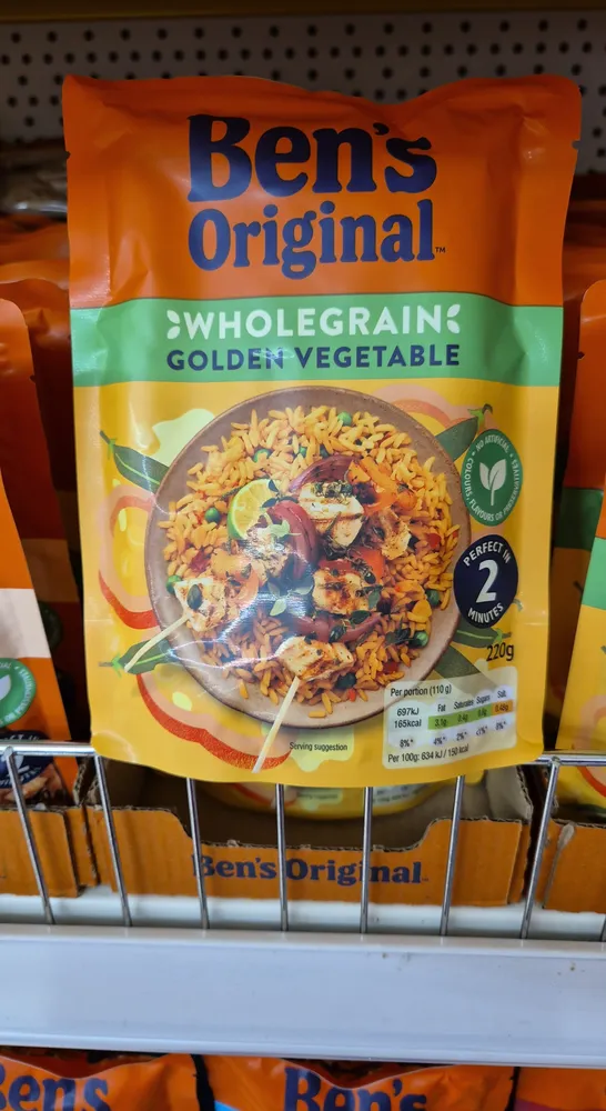 Wholegrain golden vegetable rice