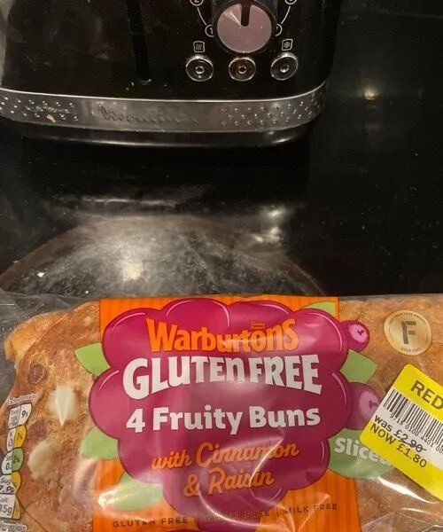 4 Fruit Buns