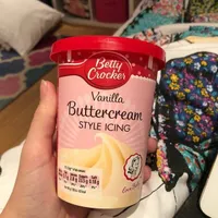 Vanilla Buttercream Flavour Icing imp
