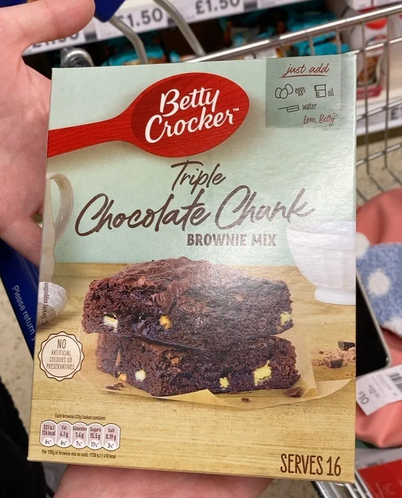 Triple chocolate chunk brownie mix