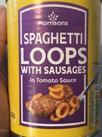 Spaghetti loops with sausages and tomato sauce