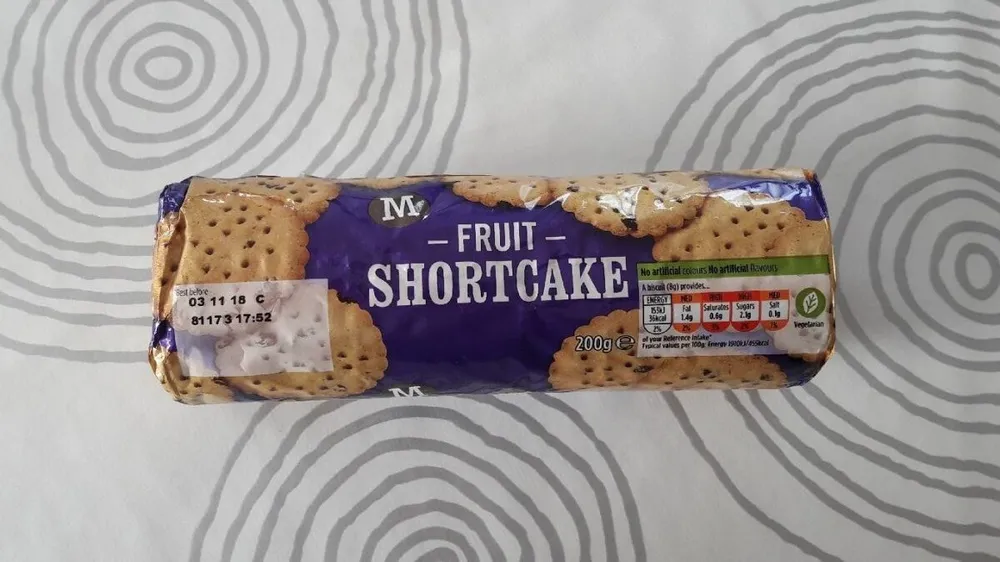 Fruit shortcake