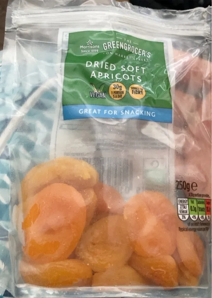 Dried soft apricots