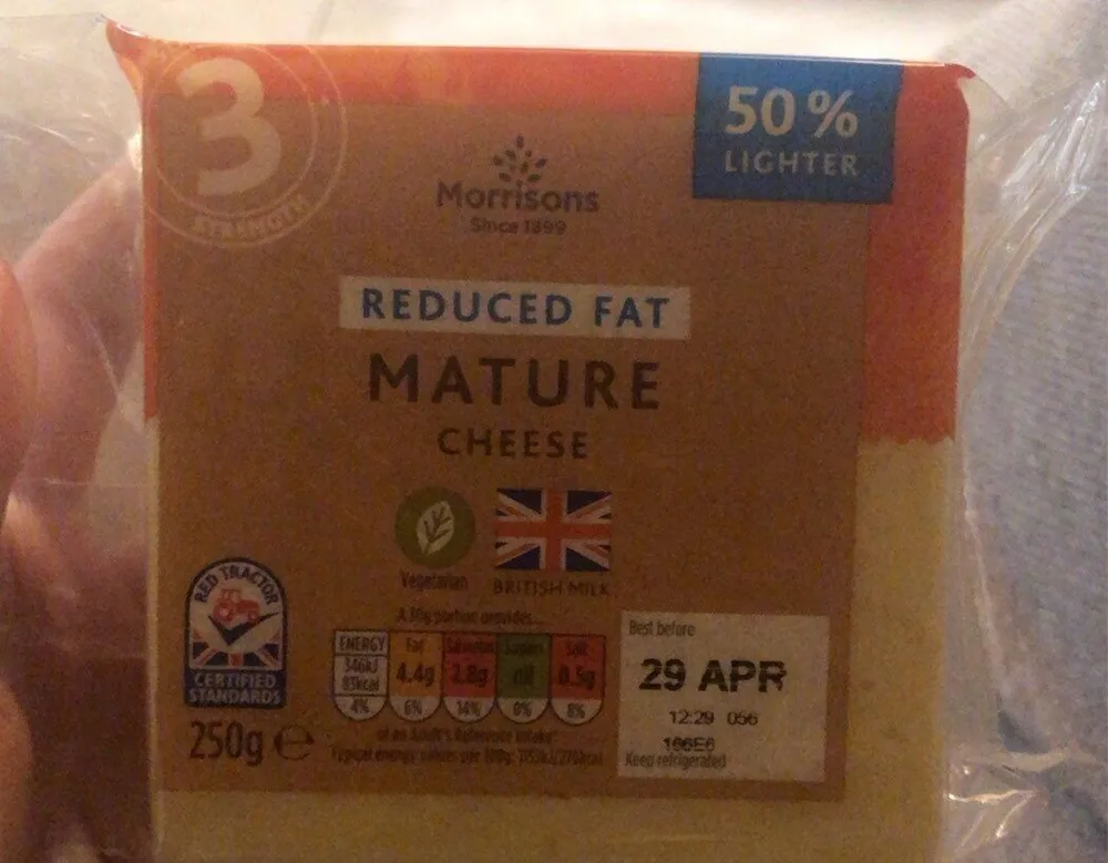 Reduced fat mature cheese
