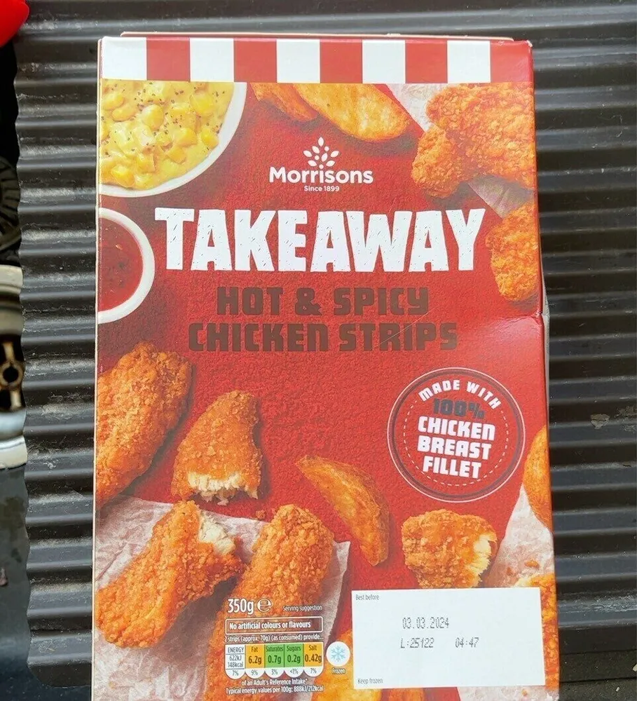 Takeaway hot and spicy chicken strips