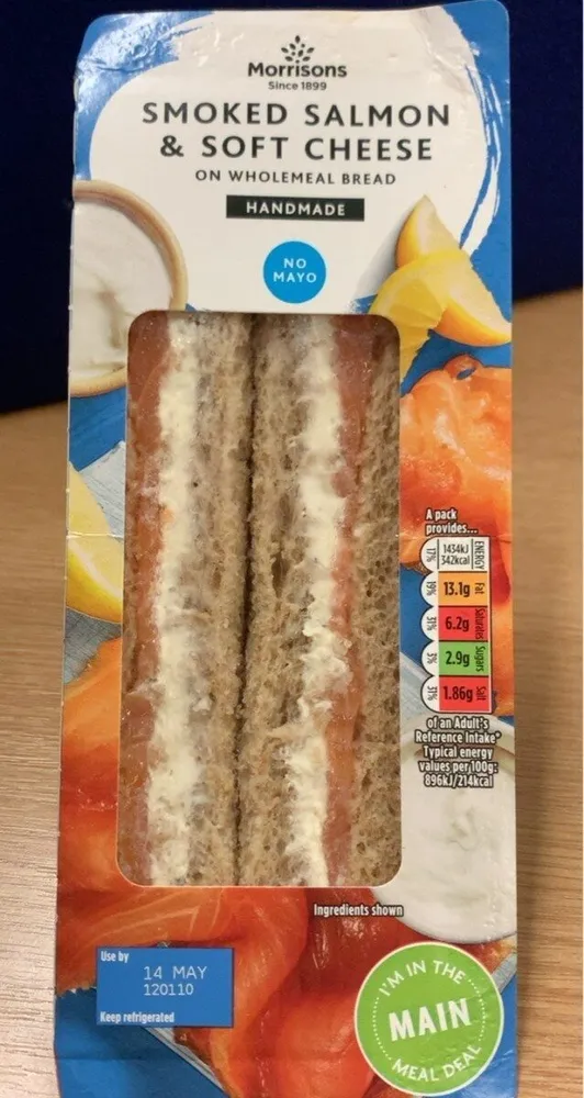 Smoked salmon & soft cheese