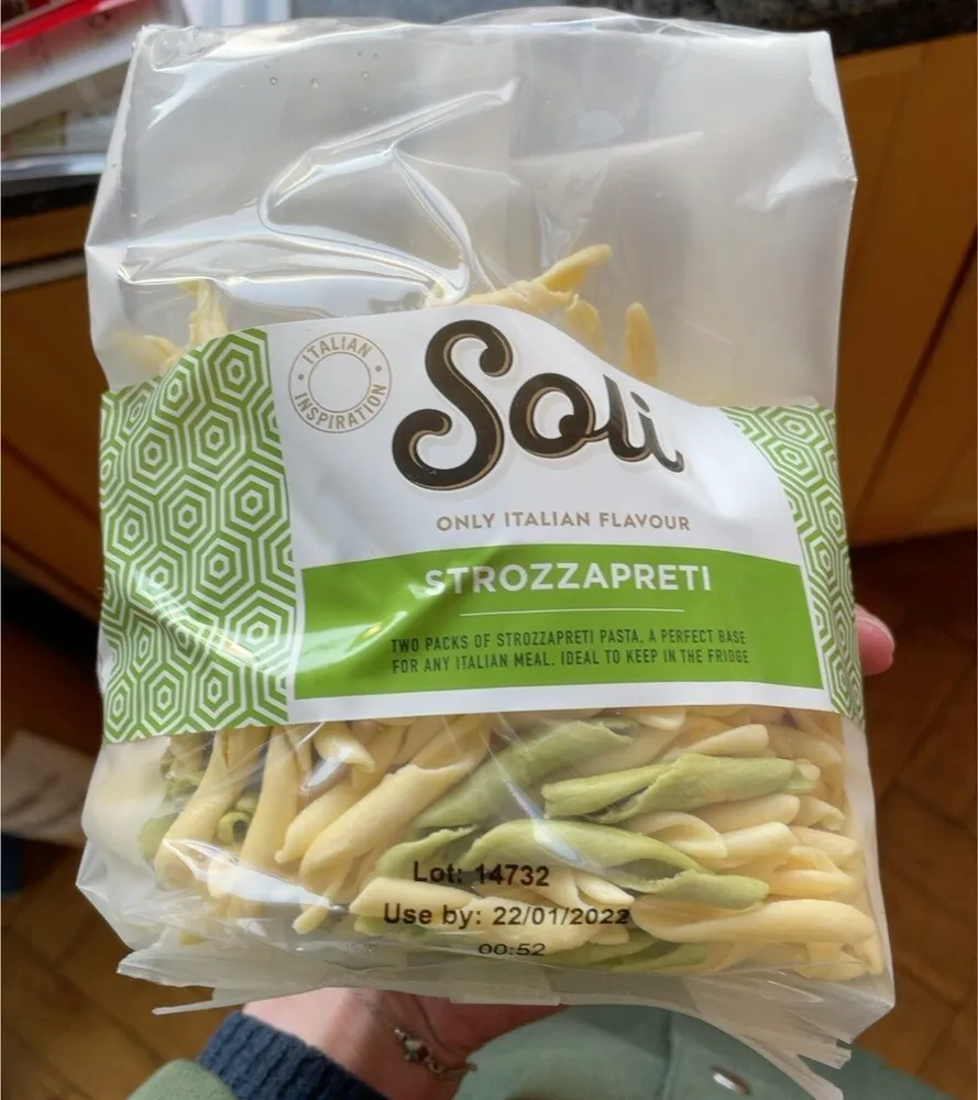 Strozzapreti pasta