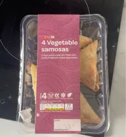 4 vegetable samosas