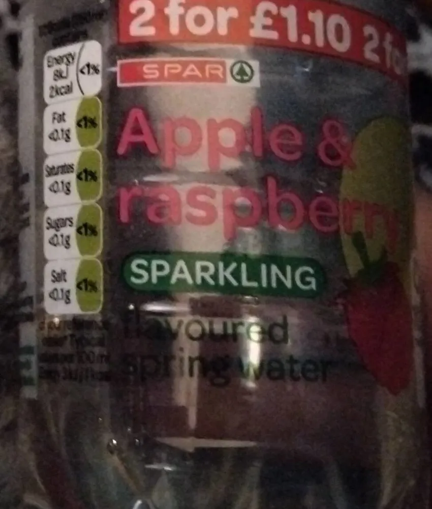 apple and raspberry sparkling water