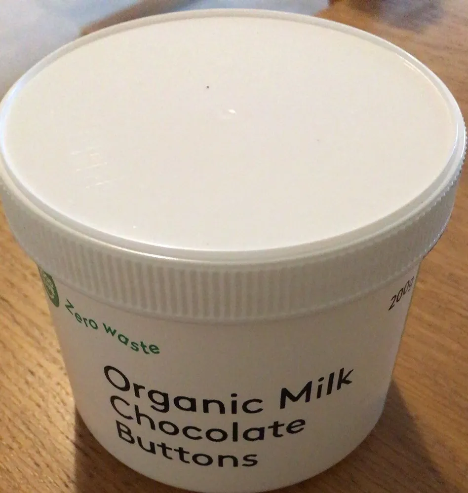 Organic milk chocolate buttons