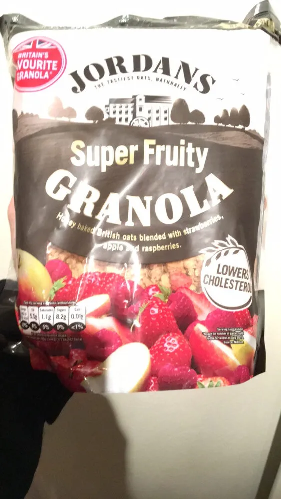 Super fruity granola