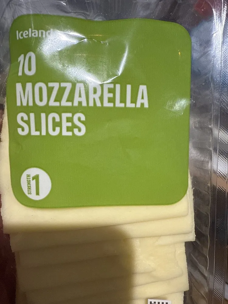 10 Mozzarella Slices