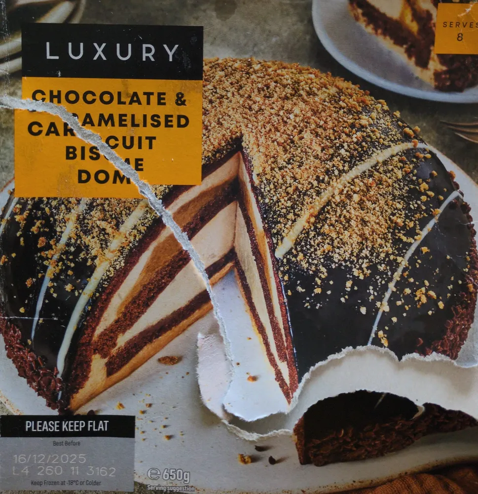 Chocolate & caramelised biscuit dome