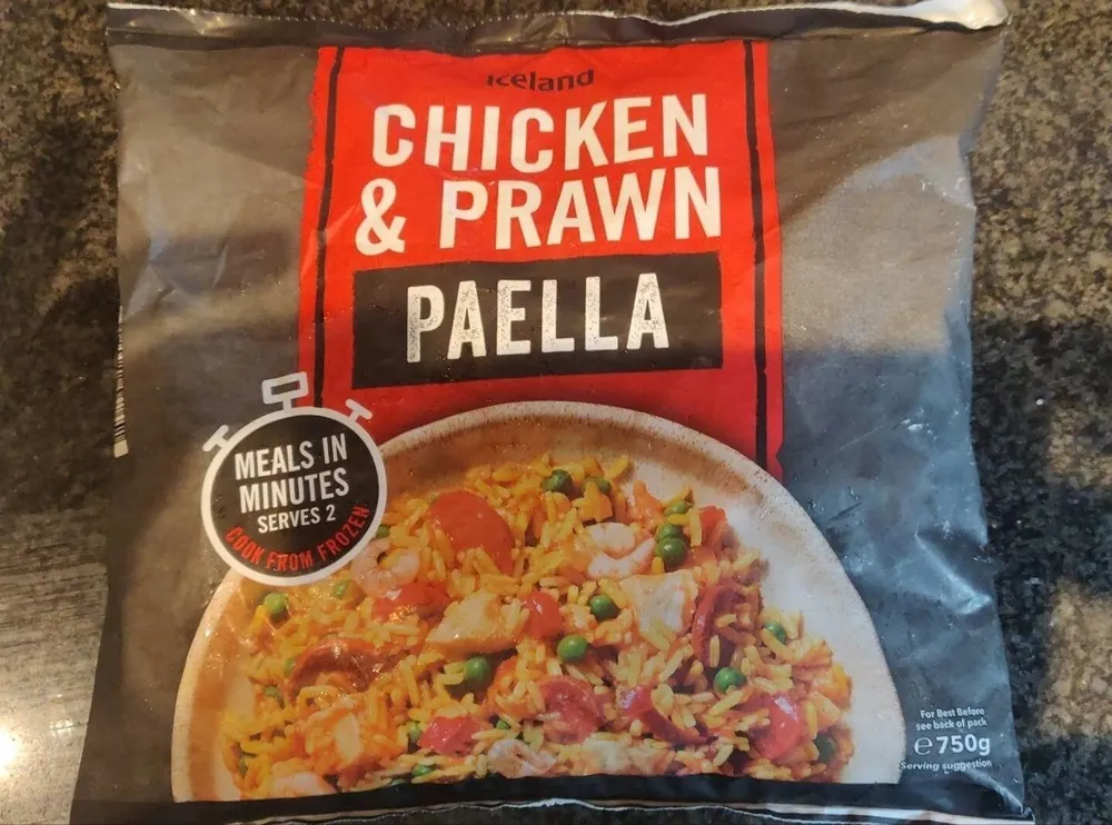 CHICKEN & PRAWN PAELLA