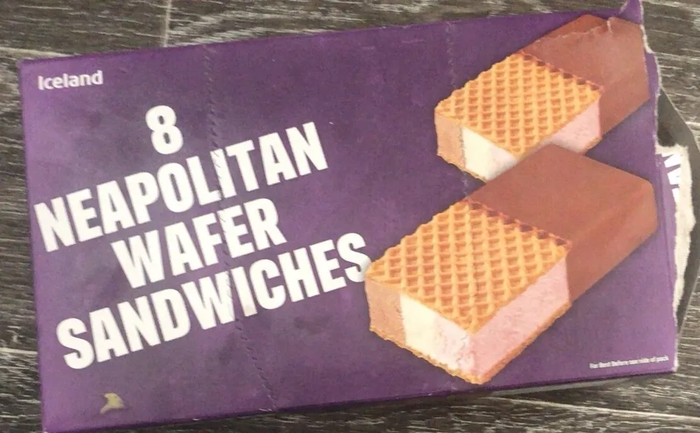 8 neopolotan wafer sandwiches