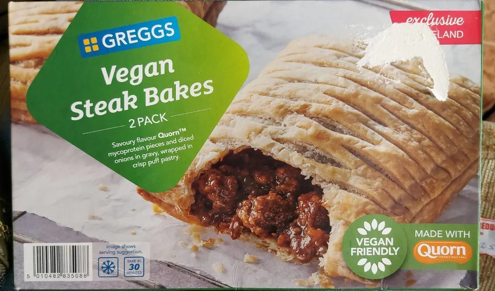 Vegan steak bakes