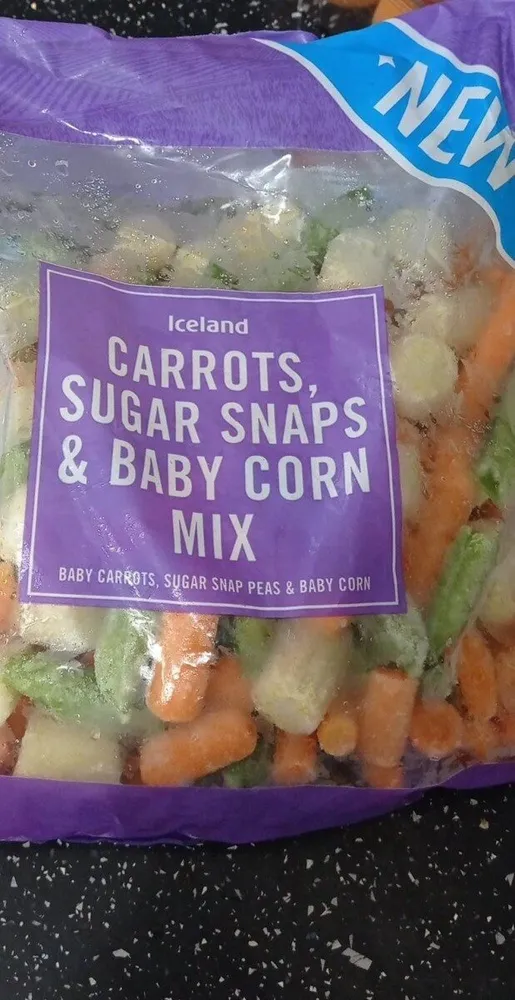 Carrots sugar snaps AND baby corn mix
