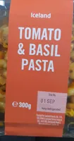 Tomato and basil pasta